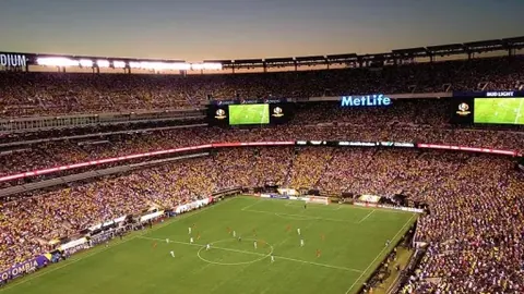 丁彦雨航立志复兴中国男篮，却遗憾未能见证封神时刻！